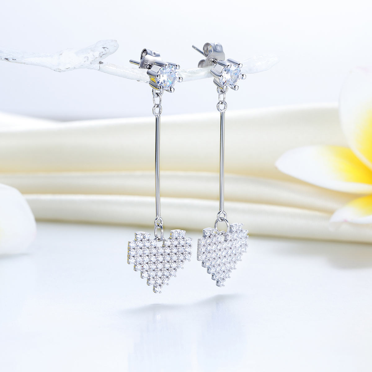 Dangle Heart Solid 925 Sterling Silver Earrings Evening / Fashion Bridal Bridesmaid XFE8163