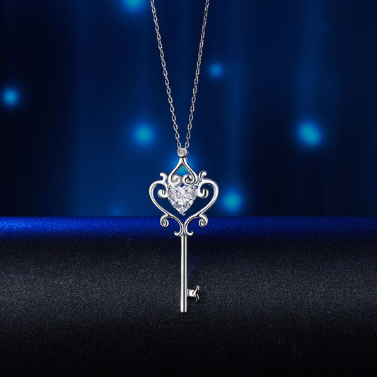 Love Heart Key 925 Sterling Silver Pendant Necklace Vintage Style 1.5 Carat Simulated Diamond XFN8086