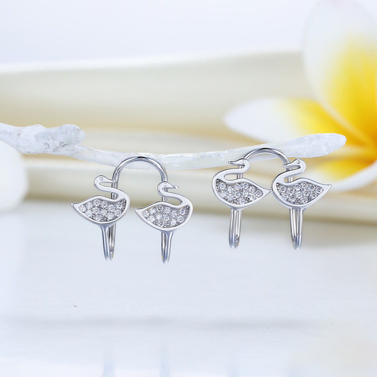 Solid 925 Sterling Silver Clip on Earrings Swan XFE8166