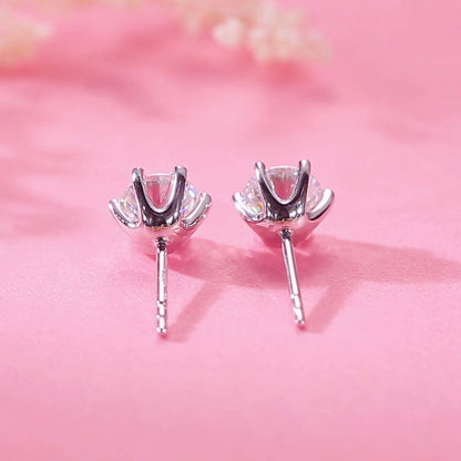 0.5 Carat Moissanite Diamond 6 Claws Stud Earrings 925 Sterling Silver MFE8203