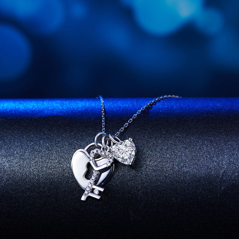Love Heart Lock Key 925 Sterling Silver Pendant Necklace 1.5 Carat Simulated Diamond XFN8083
