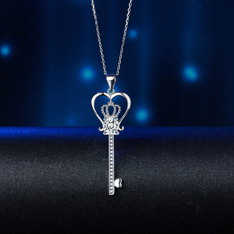 Love Heart Crown Key 925 Sterling Silver Pendant Necklace Simulated Diamond Jewelry 1.25 Carat XFN8085
