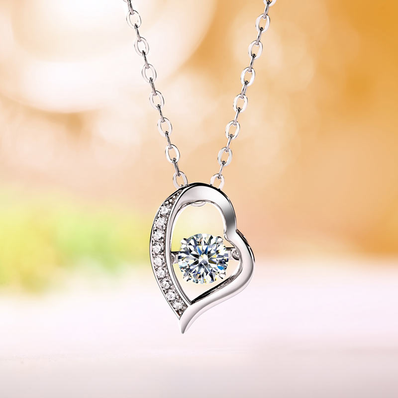 0.5 Carat Moissanite Diamond Dancing Stone Heart Necklace 925 Sterling Silver MFN8135