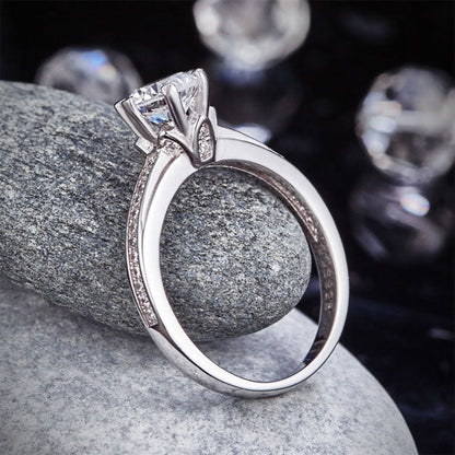 6 Claws 925 Sterling Silver Wedding Promise Engagement Ring 1.25 Ct Simulated Diamond Jewelry XFR8257