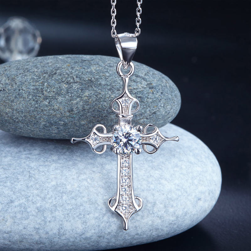 925 Sterling Silver Cross Pendant Necklace Round Cut Simulated Diamond Jewelry XFN8027