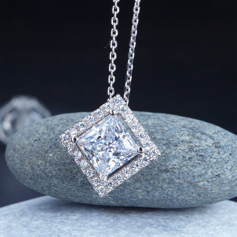 1.5 Carat Princess Cut Simulated Diamond 925 Sterling Silver Pendant Necklace XFN8036