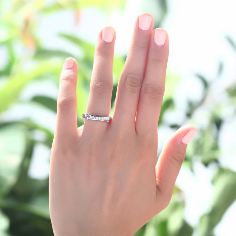 Simulated Diamond Solid Sterling 925 Silver Wedding Ring XFR8044