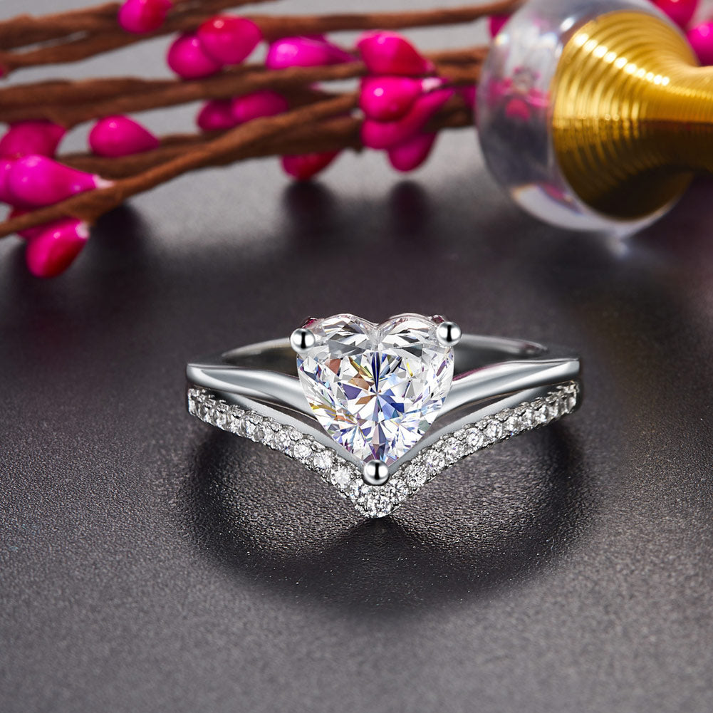 2 Carat Heart Simulated Cut Diamond Engagement Ring 925 Sterling Silver XFR8317